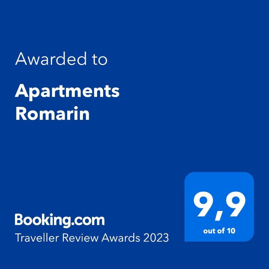 Apartments Romarin Supetar Exterior foto